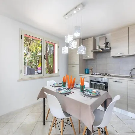 Villa Seaside Modern For 8 *