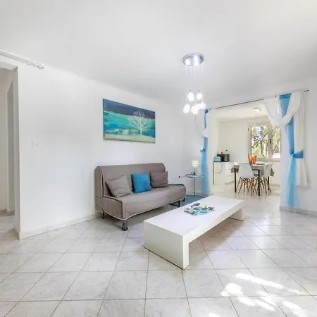 Seaside Modern For 8 Gallipoli