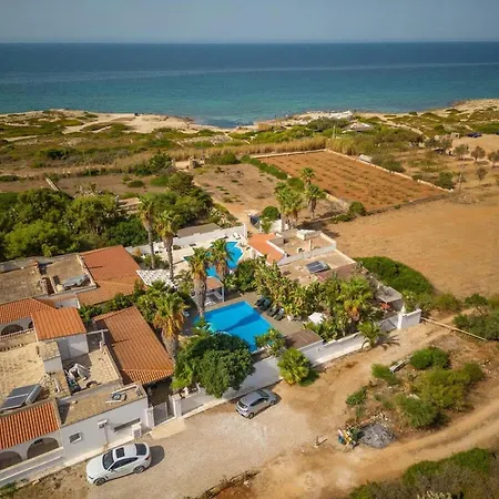 Seaside Modern For 8 Gallipoli