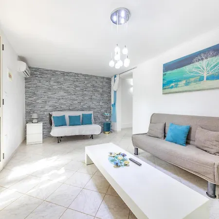 Villa Seaside Modern For 8 *