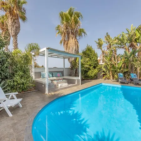 Seaside Modern For 8 Villa Gallipoli