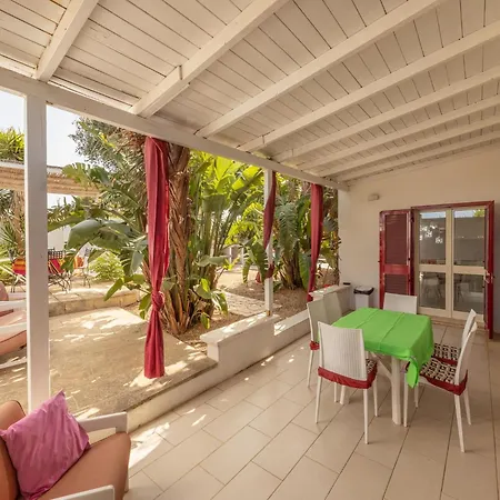 Seaside Modern For 8 Villa Gallipoli